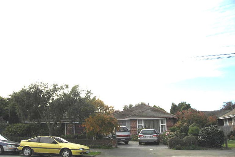 Photo of property in 142 Ilam Road, Ilam, Christchurch, 8041