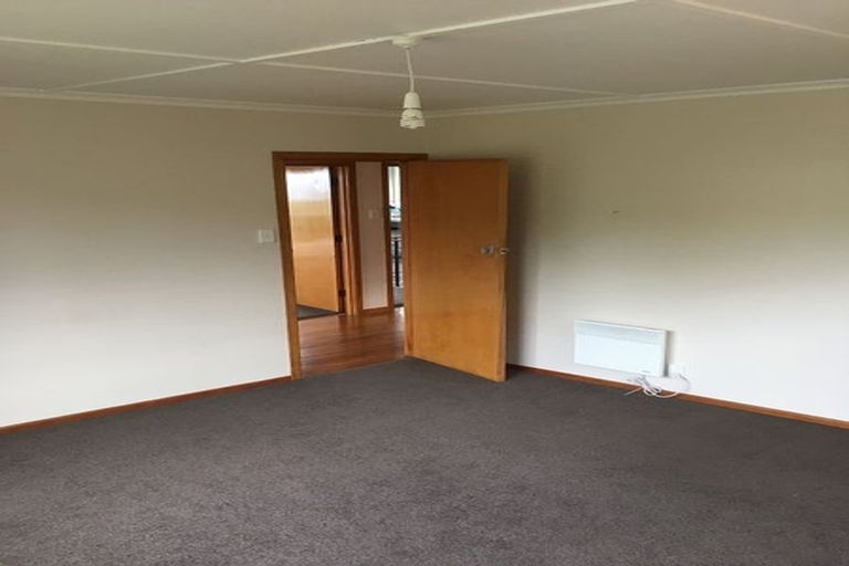 Photo of property in 32 Mckerrow Street, Shiel Hill, Dunedin, 9013