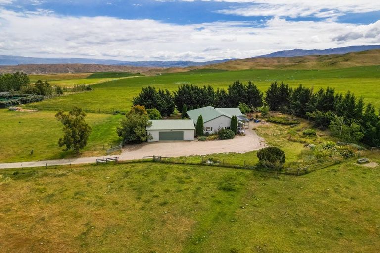 Photo of property in 1981 Omakau Chatto Ck Road, Chatto Creek, Alexandra, 9393