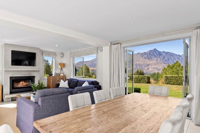 Photo of property in 183 Dalefield Road, Dalefield, Queenstown, 9371