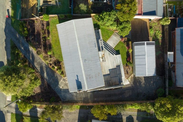 Photo of property in 76 Hampden Street, Picton, 7220