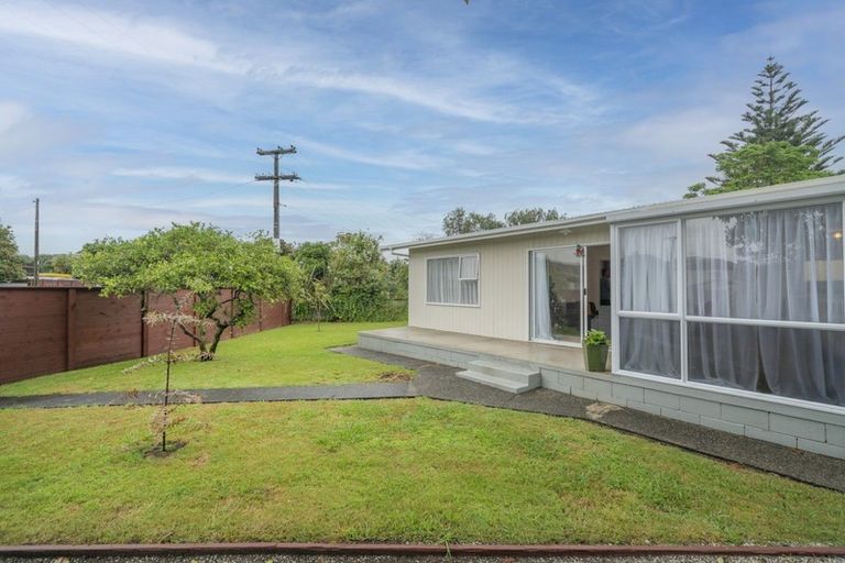 Photo of property in 20 Cook Drive, Whitianga, 3510