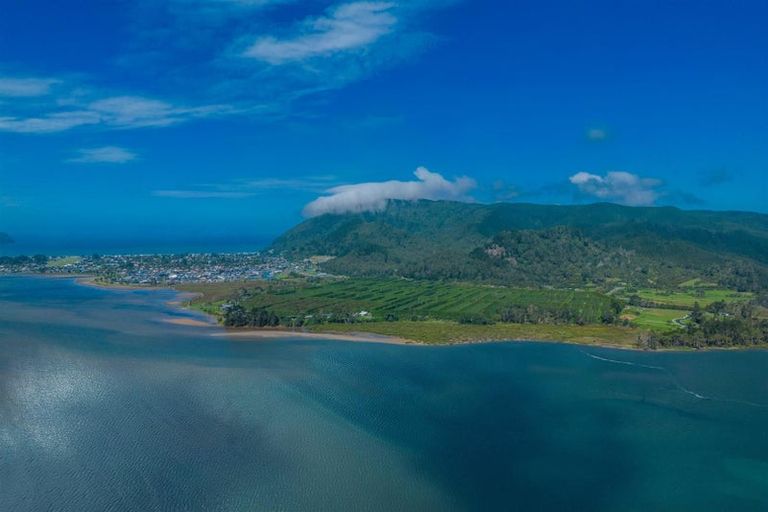 Photo of property in 26 North Ridge Drive, Pauanui, 3579