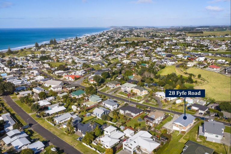 Photo of property in 28 Fyfe Road, Waihi Beach, 3611