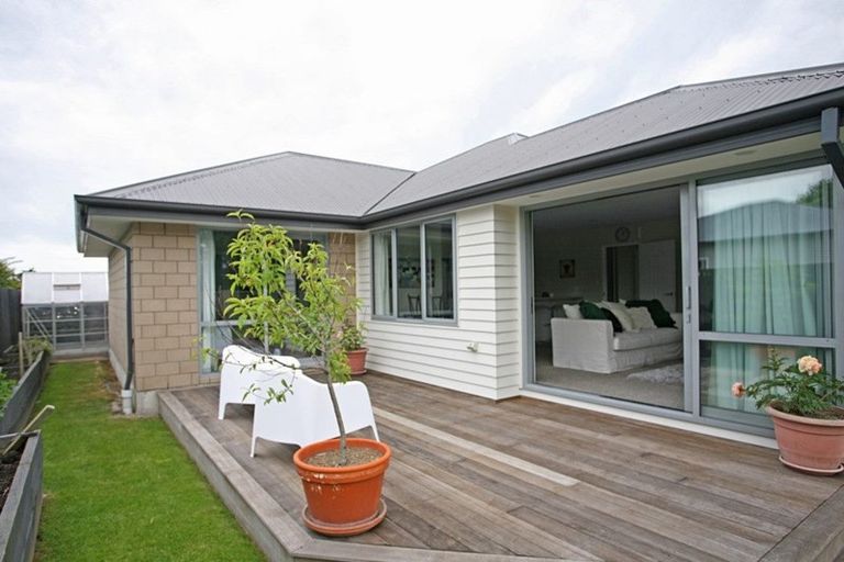 Photo of property in 200 Racecourse Road, Sockburn, Christchurch, 8042