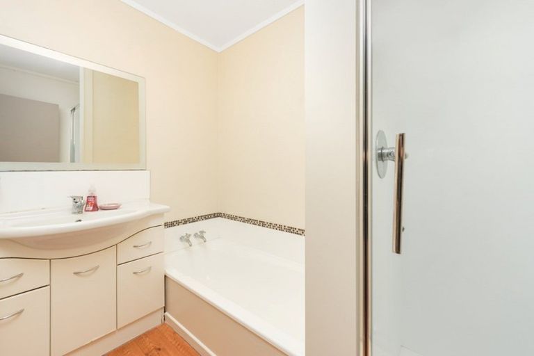 Photo of property in 12 Tania Place, Mount Maunganui, 3116