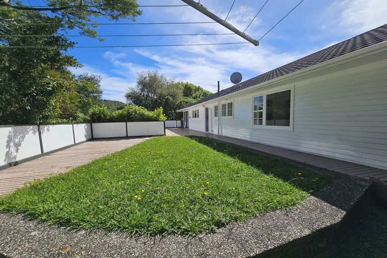 Photo of property in 30 Ayton Drive, Whitby, Porirua, 5024