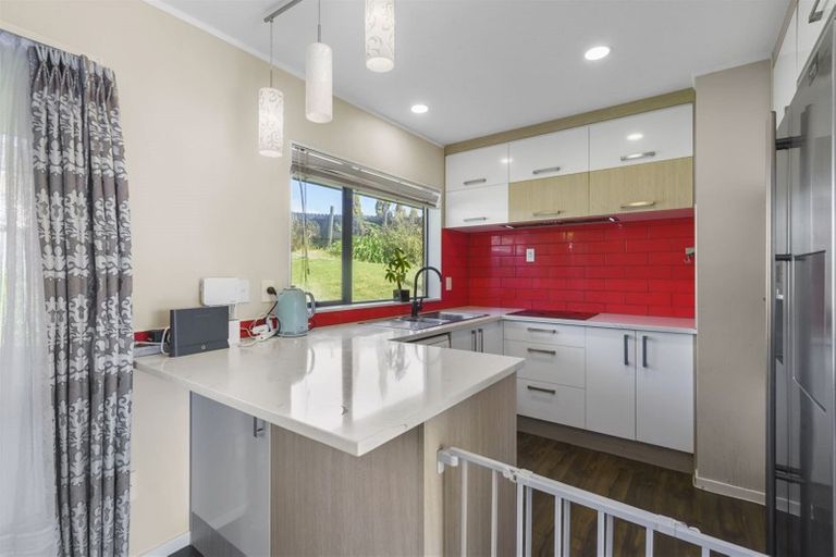 Photo of property in 1/6 Libnai Avenue, Clover Park, Auckland, 2019