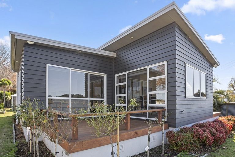 Photo of property in 17 Tauranga Road, Waihi, 3610