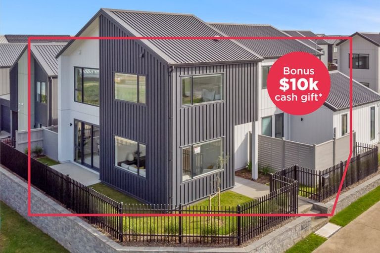 Photo of property in 17 Park Green Avenue, Rosehill, Papakura, 2113