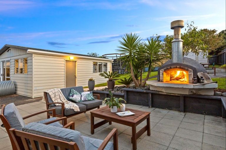 Photo of property in 63 Brightside Road, Stanmore Bay, Whangaparaoa, 0932