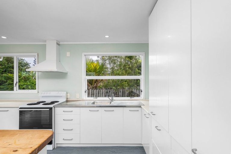 Photo of property in 19 Neumann Street, Kawakawa, 0210