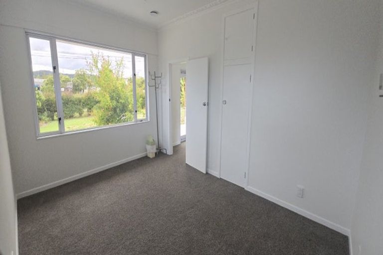 Photo of property in 405 Main Road, Huapai, Kumeu, 0810