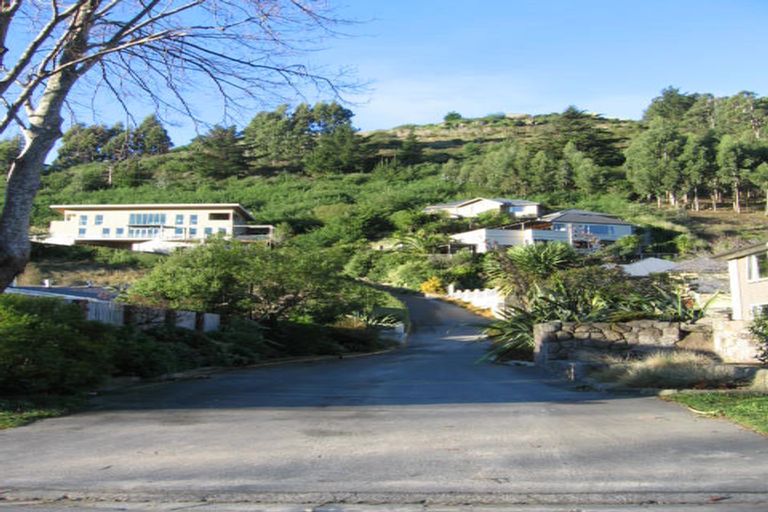 Photo of property in 1 Rockcrest Lane, Cashmere, Christchurch, 8022