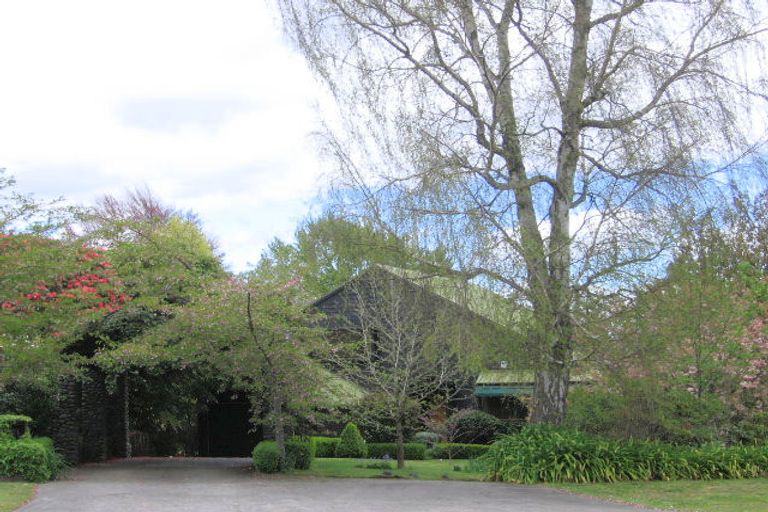 Photo of property in 71 Shepherd Road, Waipahihi, Taupo, 3330