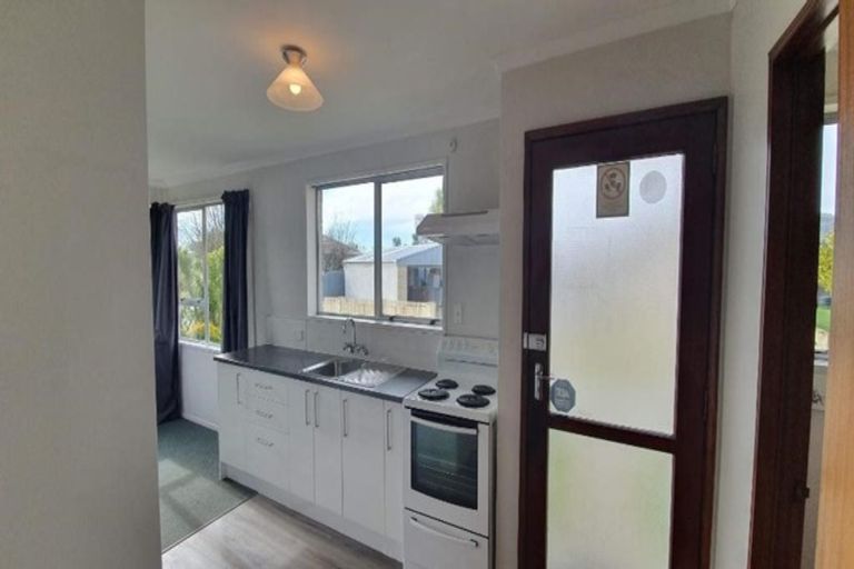 Photo of property in 19 Stacey Place, Woolston, Christchurch, 8062