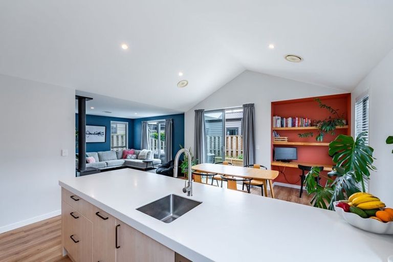 Photo of property in 26 Obelisk Street, Wanaka, 9305