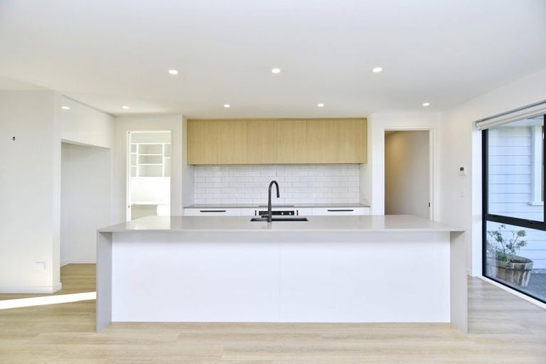 Photo of property in 11 Saint James Place, Rangiora, 7400