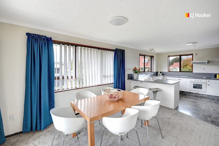 Photo of property in 14 Maple Grove, Mosgiel, 9024