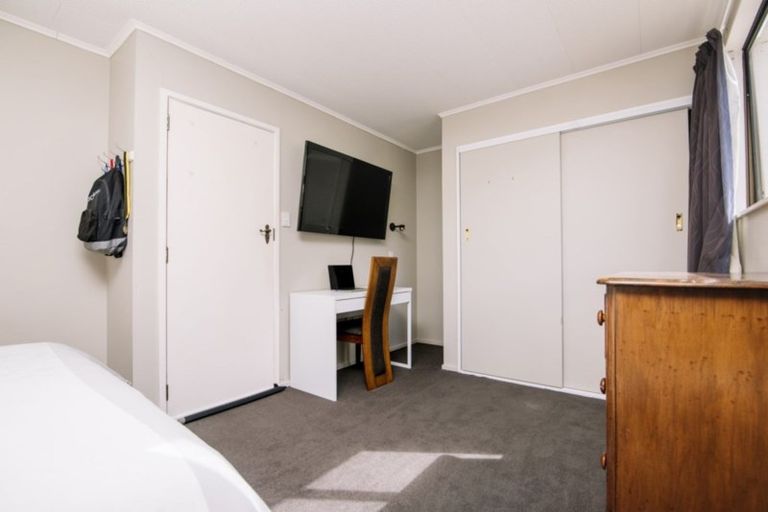 Photo of property in 73 Devon Street, Picton, 7220