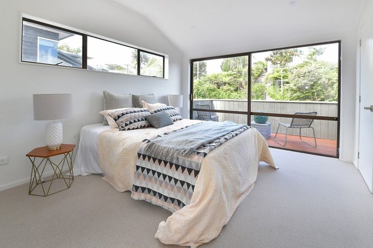 Photo of property in 1/84 Beach Road, Castor Bay, Auckland, 0620
