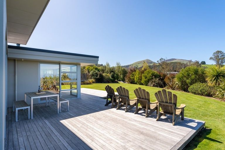 Photo of property in 28 Kayforce Road, Ocean View, Dunedin, 9035