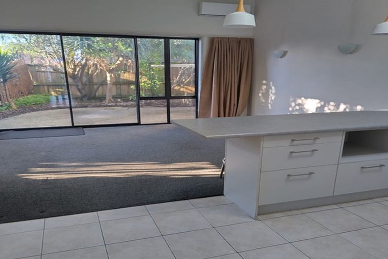 Photo of property in 51 Minaret Drive, Bucklands Beach, Auckland, 2014
