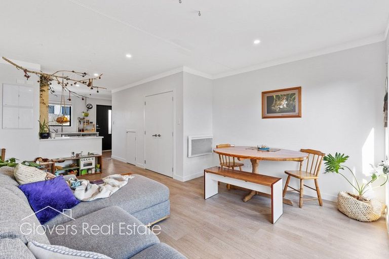 Photo of property in 4/2 Brandon Road, Glen Eden, Auckland, 0602