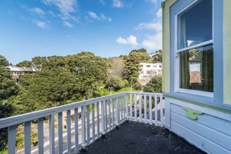 Photo of property in 196 Glenmore Street, Northland, Wellington, 6012