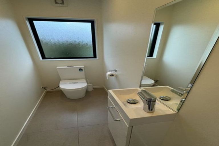 Photo of property in 9 Apple Lane, Henderson, Auckland, 0610