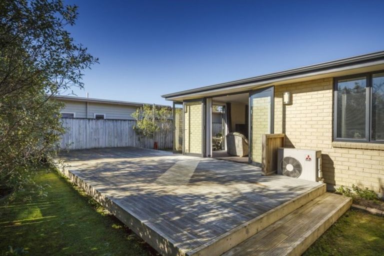 Photo of property in 4 Northbrook Court, Roslyn, Palmerston North, 4414