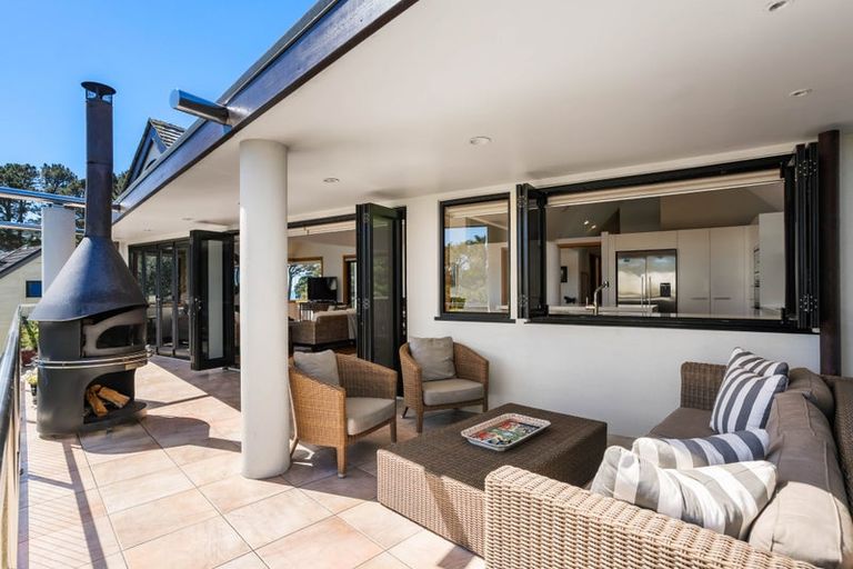 Photo of property in 6 Vista Paku, Pauanui, Hikuai, 3579