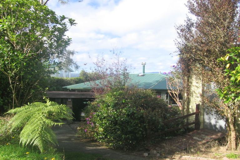 Photo of property in 188 Normandale Road, Normandale, Lower Hutt, 5010