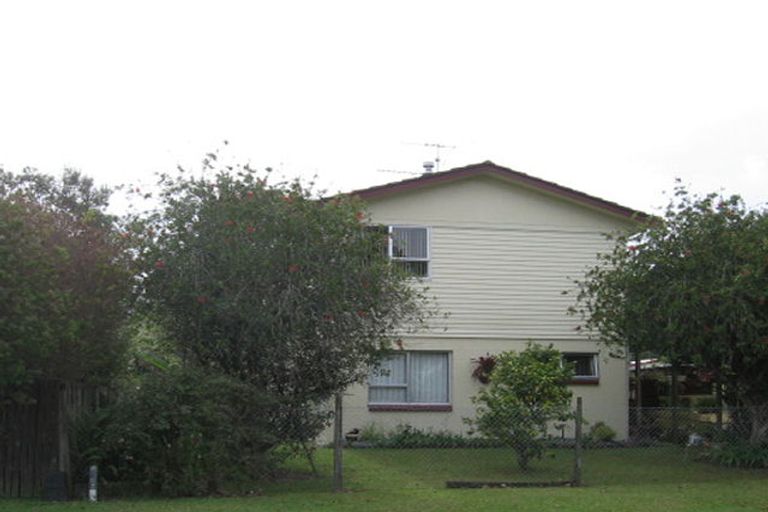 Photo of property in 23 Taitapu Street, Massey, Auckland, 0614