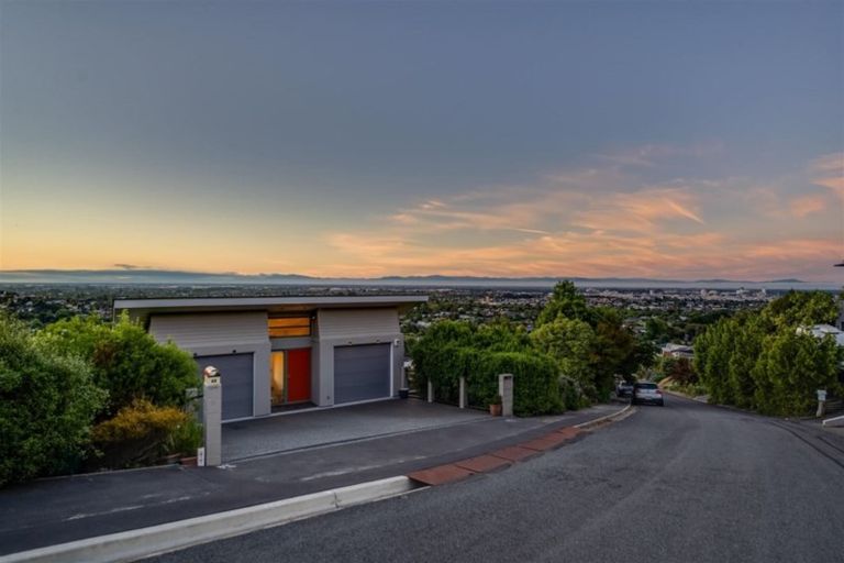 Photo of property in 42 Woodlau Rise, Huntsbury, Christchurch, 8022