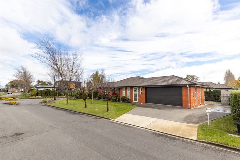 Photo of property in 2 Balmoral Mews, Springlands, Blenheim, 7201