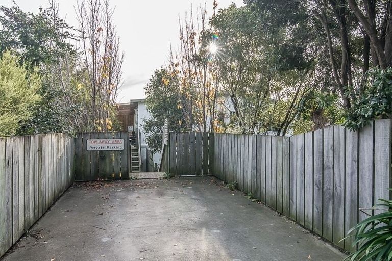 Photo of property in 101 Ruahine Street, Paraparaumu, 5032