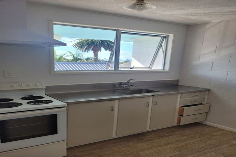 Photo of property in 48 Sale Street, Cockle Bay, Auckland, 2014