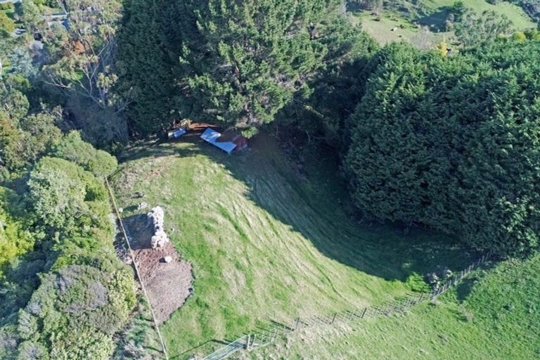 Photo of property in 450 Ohariu Valley Road, Ohariu, Wellington, 6037