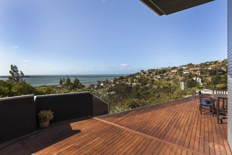 Photo of property in 101 Mount Pleasant Road, Mount Pleasant, Christchurch, 8081