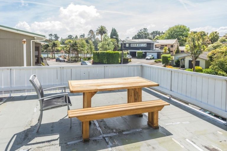 Photo of property in 83a Great North Road, Saint Johns Hill, Whanganui, 4501