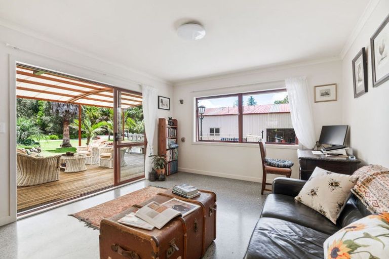 Photo of property in 638 Ngunguru Road, Glenbervie, Whangarei, 0173