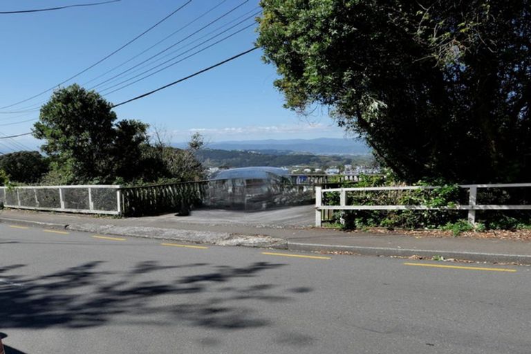 Photo of property in 86 Mitchell Street, Brooklyn, Wellington, 6021