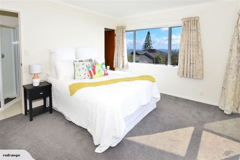 Photo of property in 134 Pacific Parade, Army Bay, Whangaparaoa, 0930