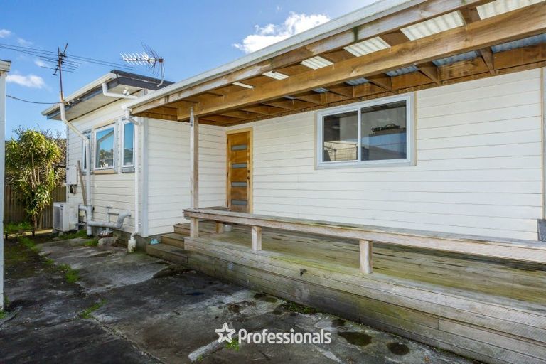 Photo of property in 24 Bouverie Street, Petone, Lower Hutt, 5012