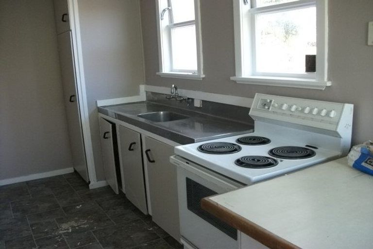 Photo of property in 3 Poole Street, Taita, Lower Hutt, 5011