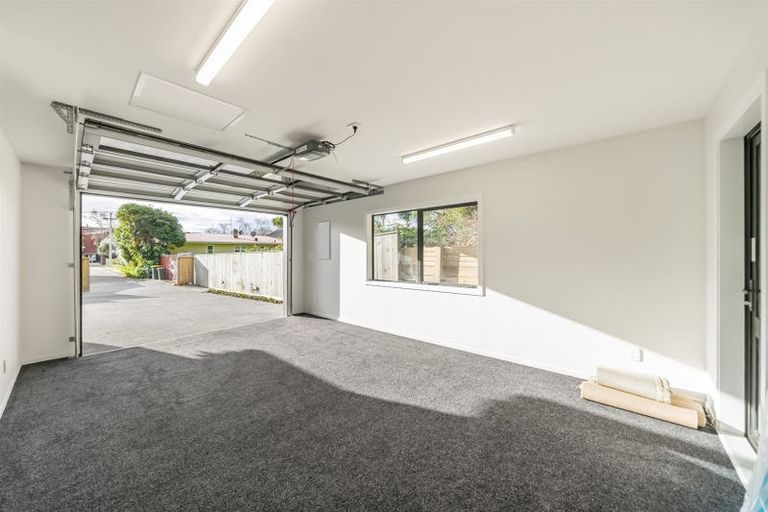 Photo of property in 61a Wyndrum Avenue, Waterloo, Lower Hutt, 5011