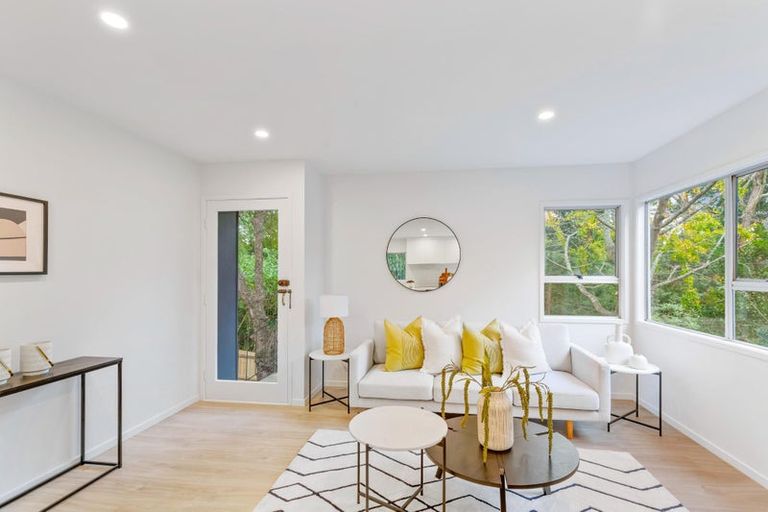 Photo of property in 176 Universal Drive, Henderson, Auckland, 0610