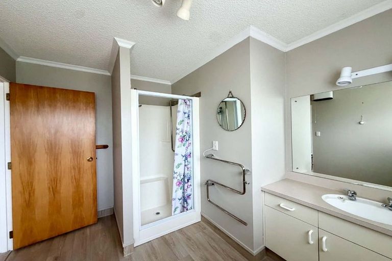 Photo of property in 1/32 Browne Street, Waitara, 4320