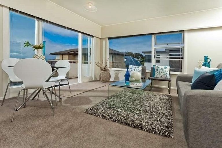 Photo of property in 6/241 Hurstmere Road, Takapuna, Auckland, 0622